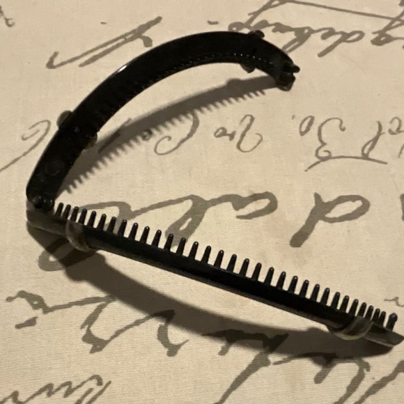 Vintage brown hair Designed bun holder - Picture 7 of 10